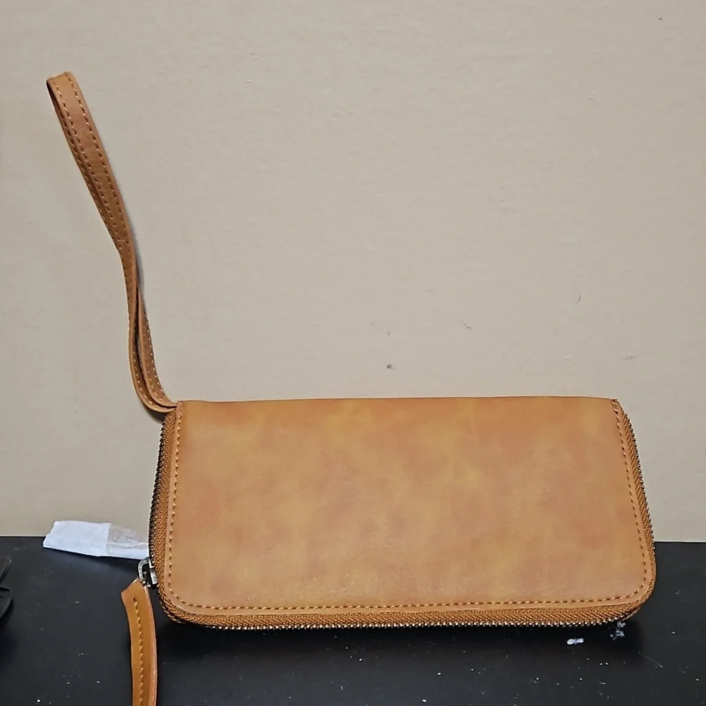 NWT Free People Wallet - Picture 5 of 11